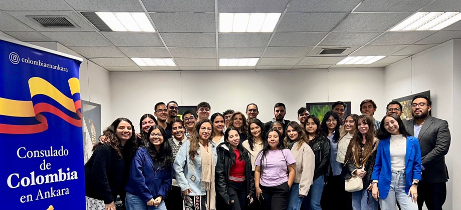 Primer Taller Interactivo Presencial sobre “Adaptación Cultural: Estrategias de Afrontamiento para una Experiencia Universitaria Saludable”